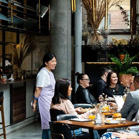 The Old Clare By Ode Hotels Sydney Bagian luar foto A restaurant in Bangkok