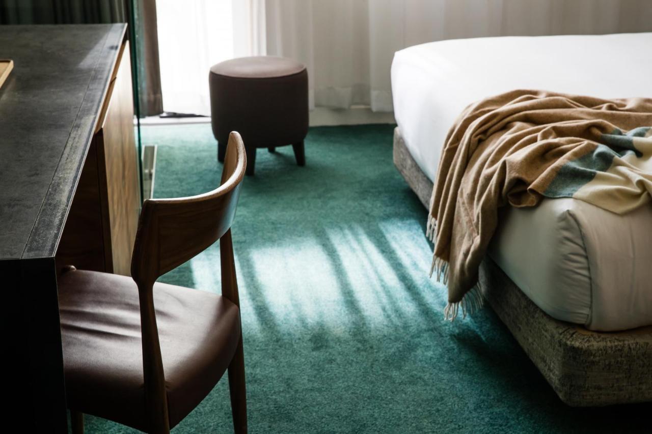 The Old Clare By Ode Hotels Sydney Bagian luar foto A room at the Hotel