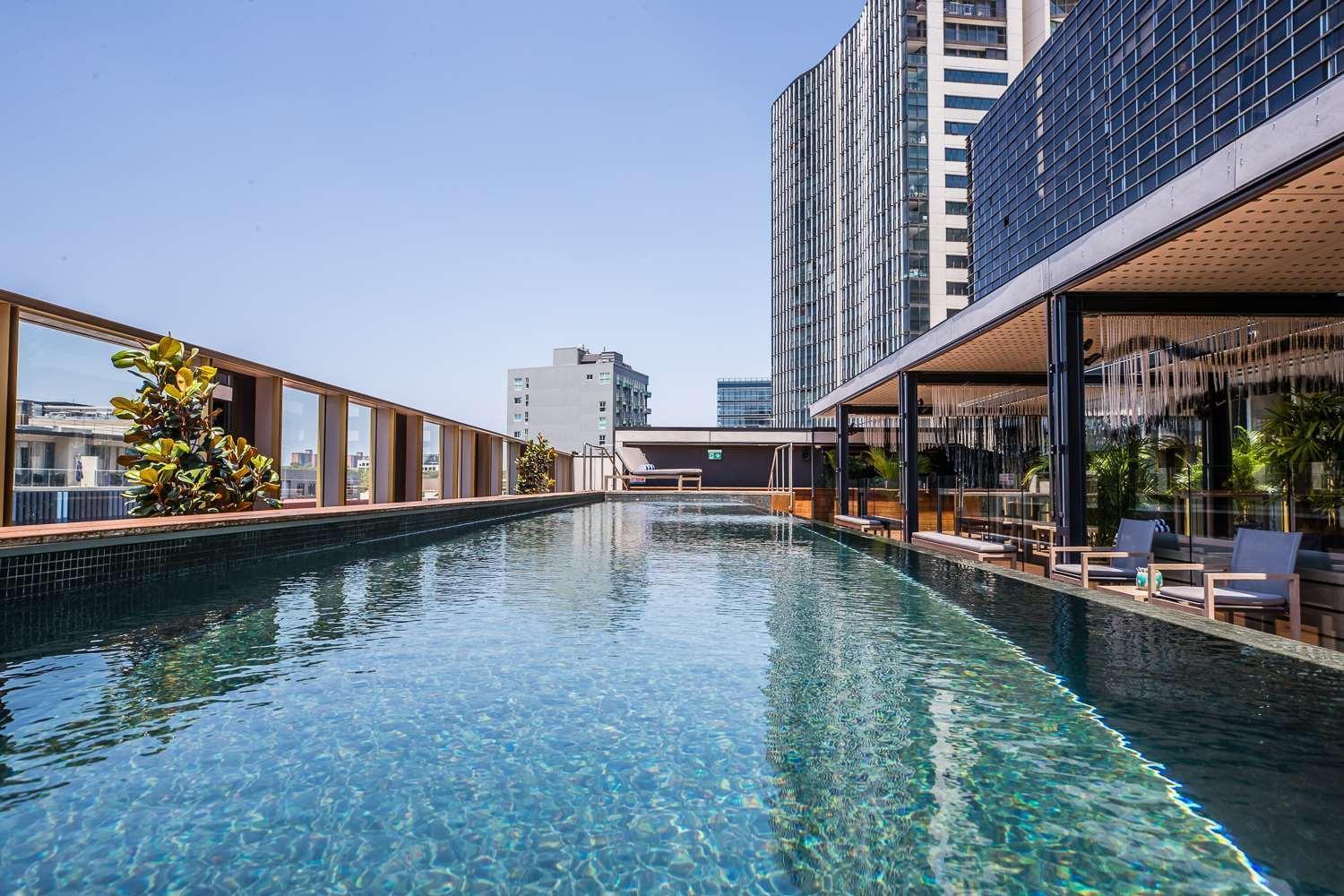 The Old Clare By Ode Hotels Sydney Bagian luar foto The rooftop pool at The Standard, Bangkok